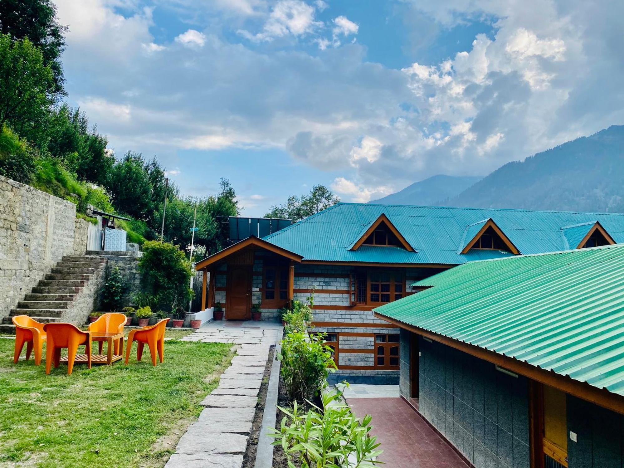 Hotel Hollywood Manali - Scenic River & Mountain View With Premium Rooms Екстер'єр фото