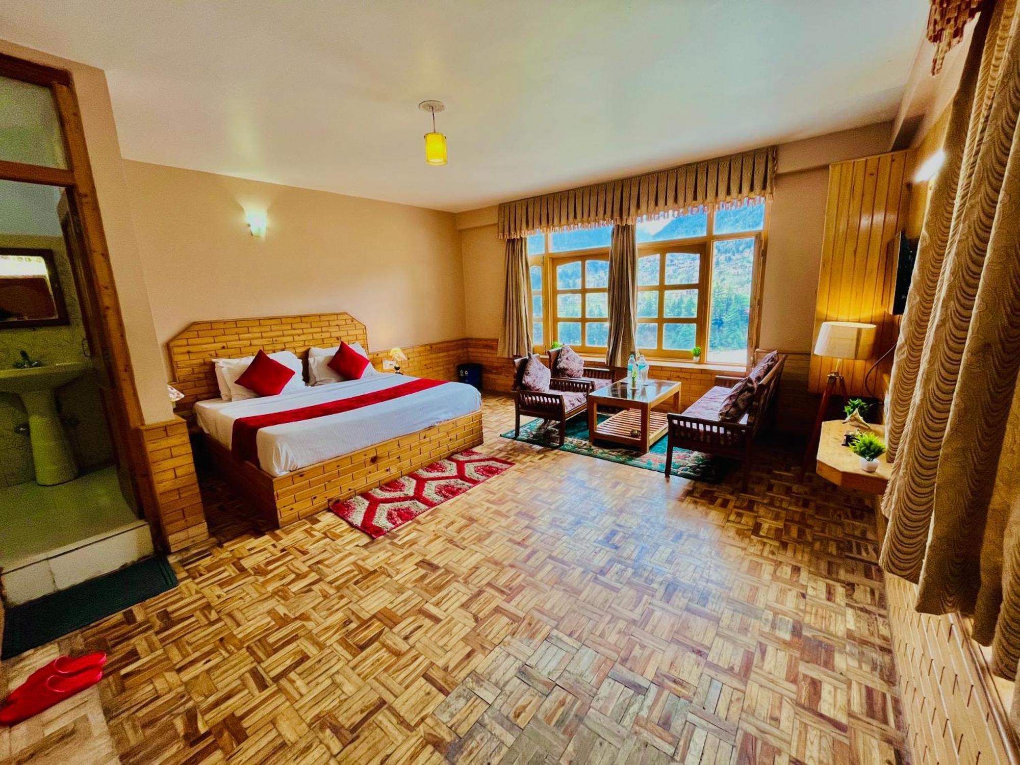 Hotel Hollywood Manali - Scenic River & Mountain View With Premium Rooms Екстер'єр фото