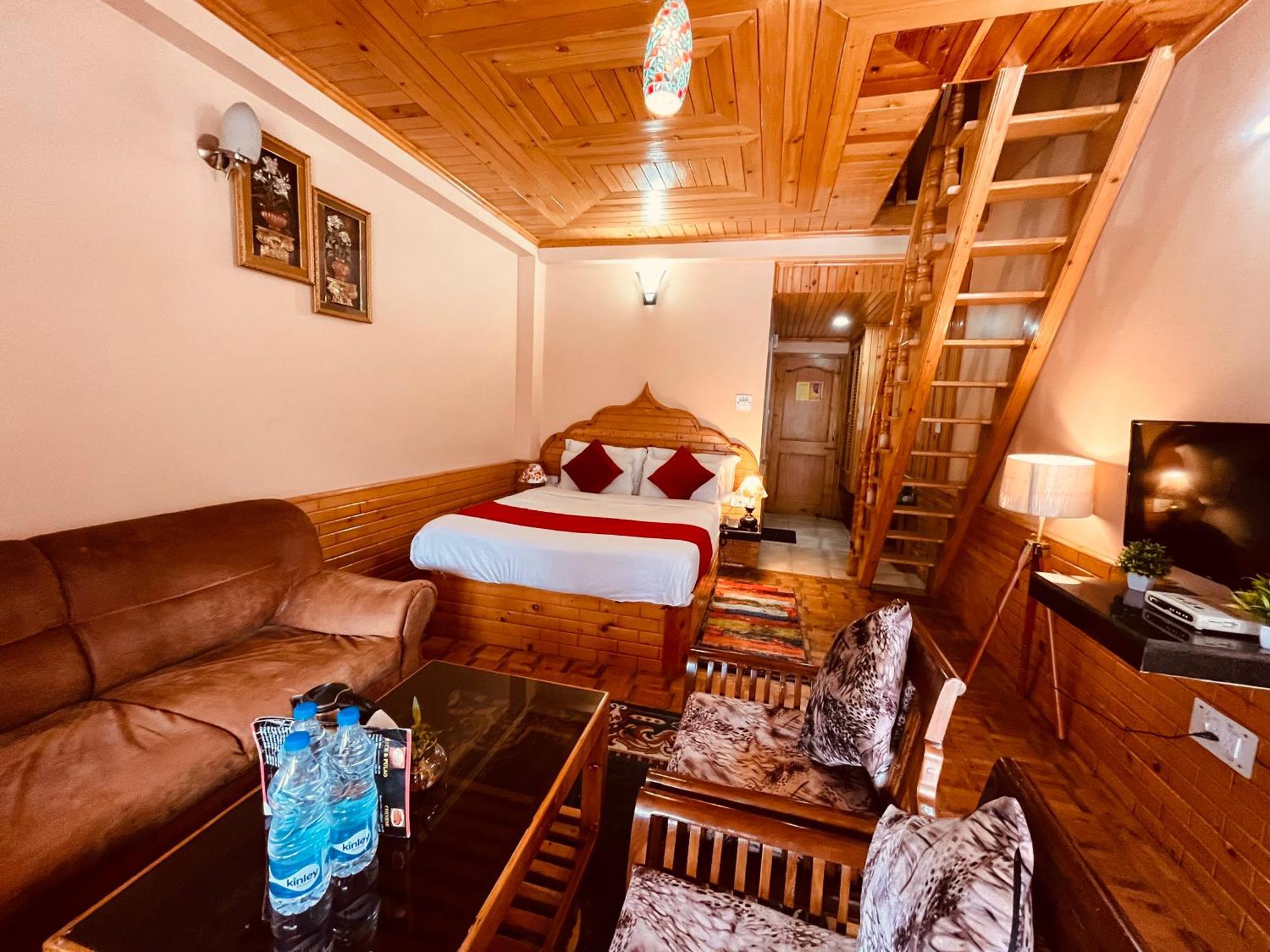 Hotel Hollywood Manali - Scenic River & Mountain View With Premium Rooms Екстер'єр фото