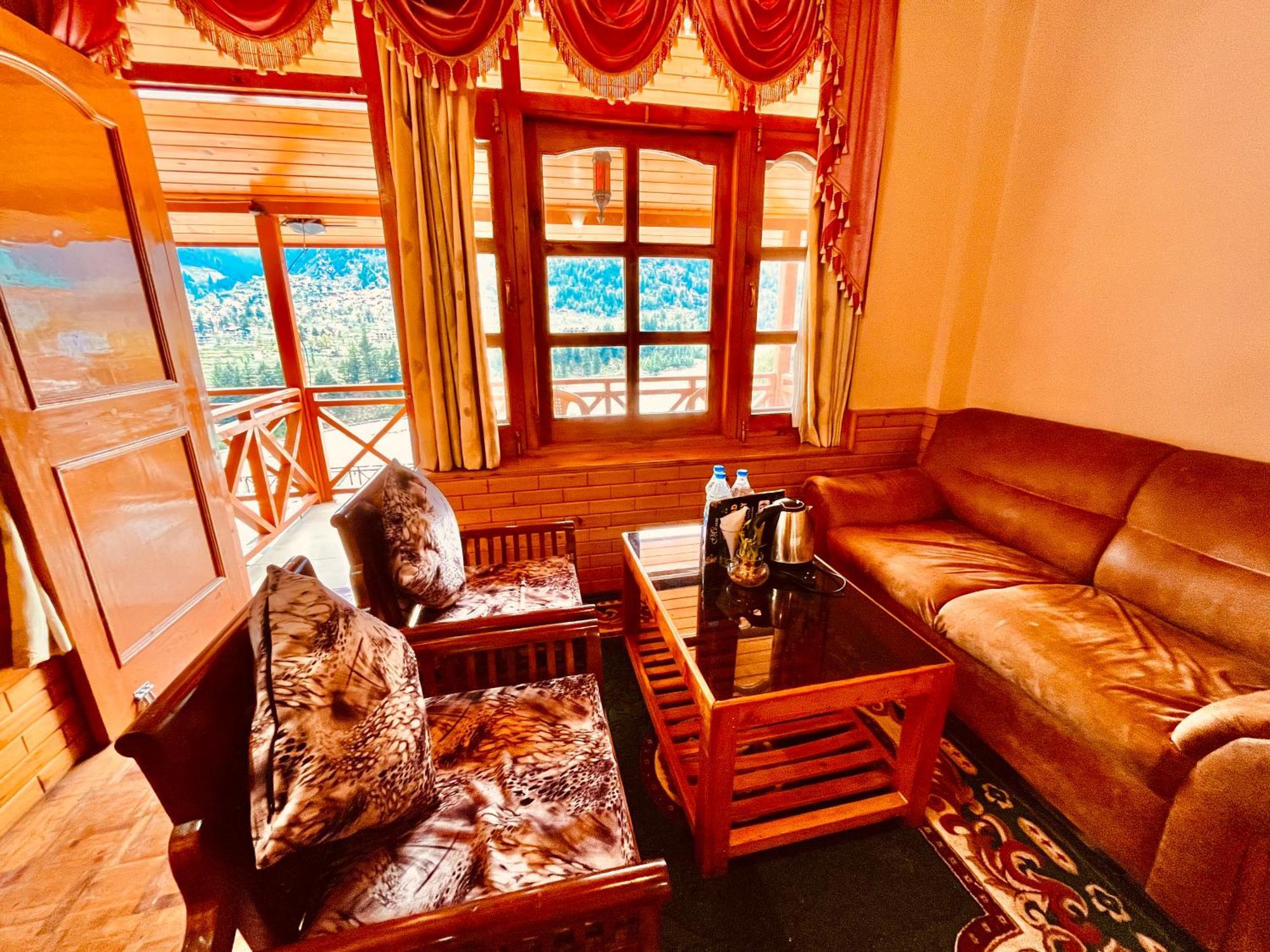 Hotel Hollywood Manali - Scenic River & Mountain View With Premium Rooms Екстер'єр фото