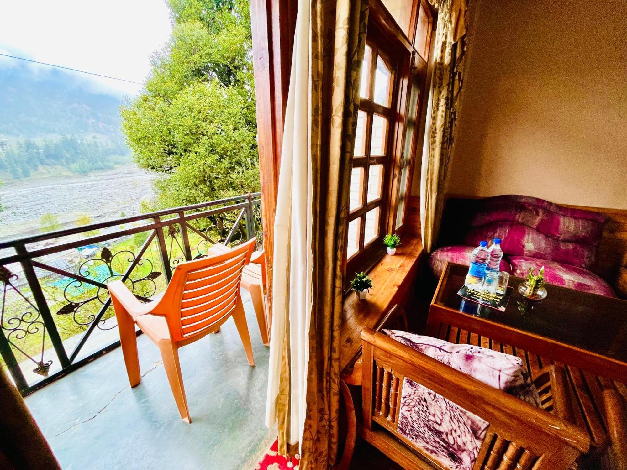 Hotel Hollywood Manali - Scenic River & Mountain View With Premium Rooms Екстер'єр фото
